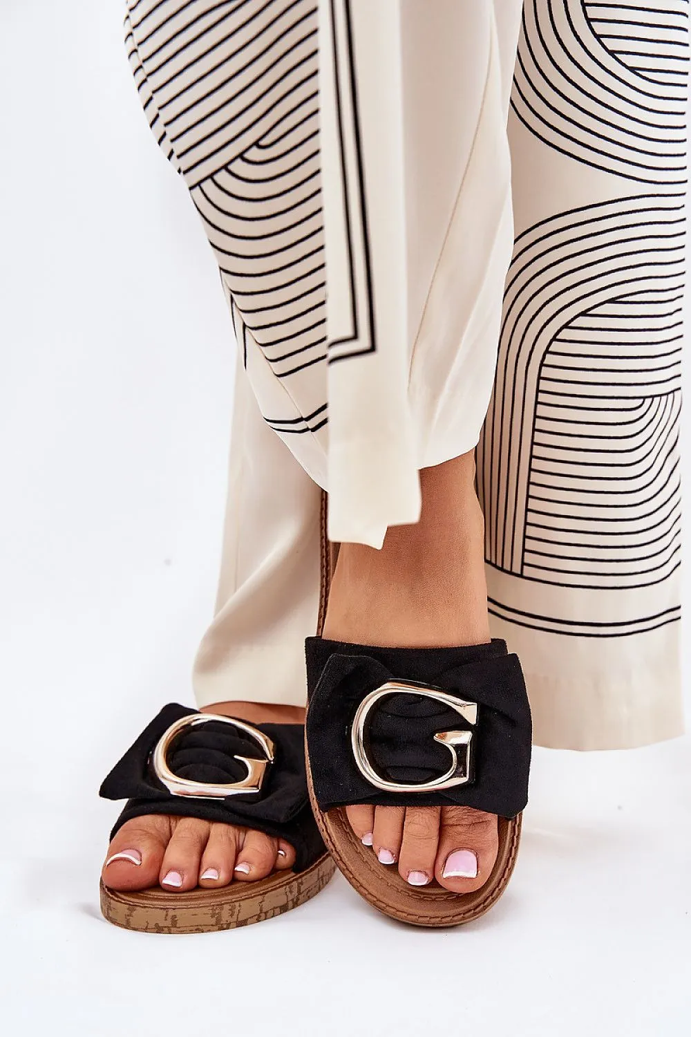 Beige Flip-flops