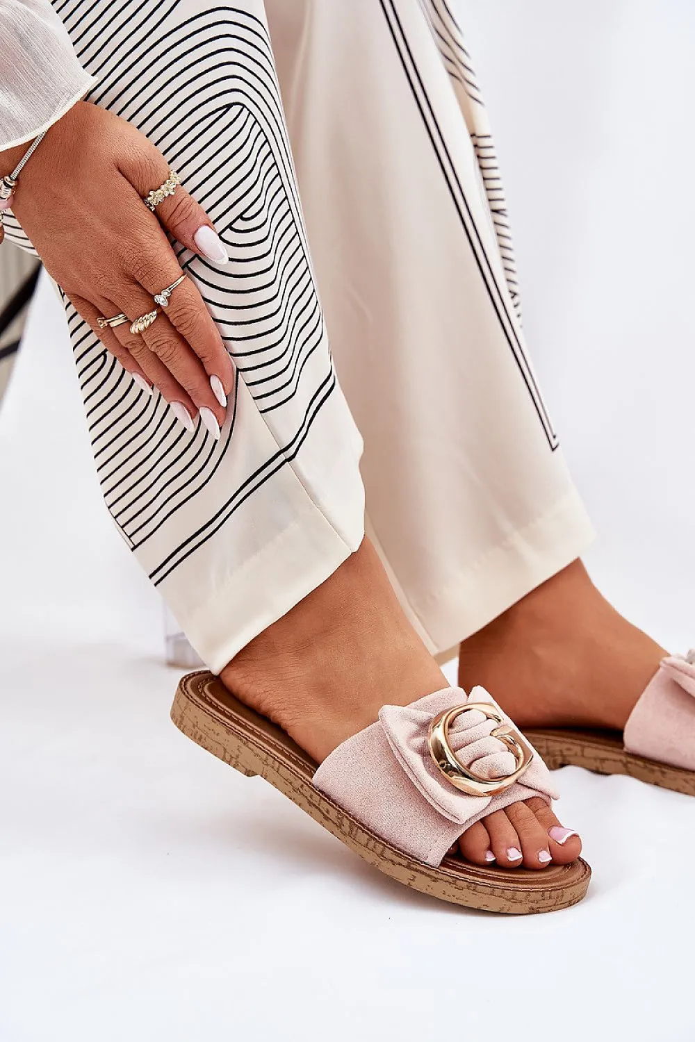Beige Flip-flops