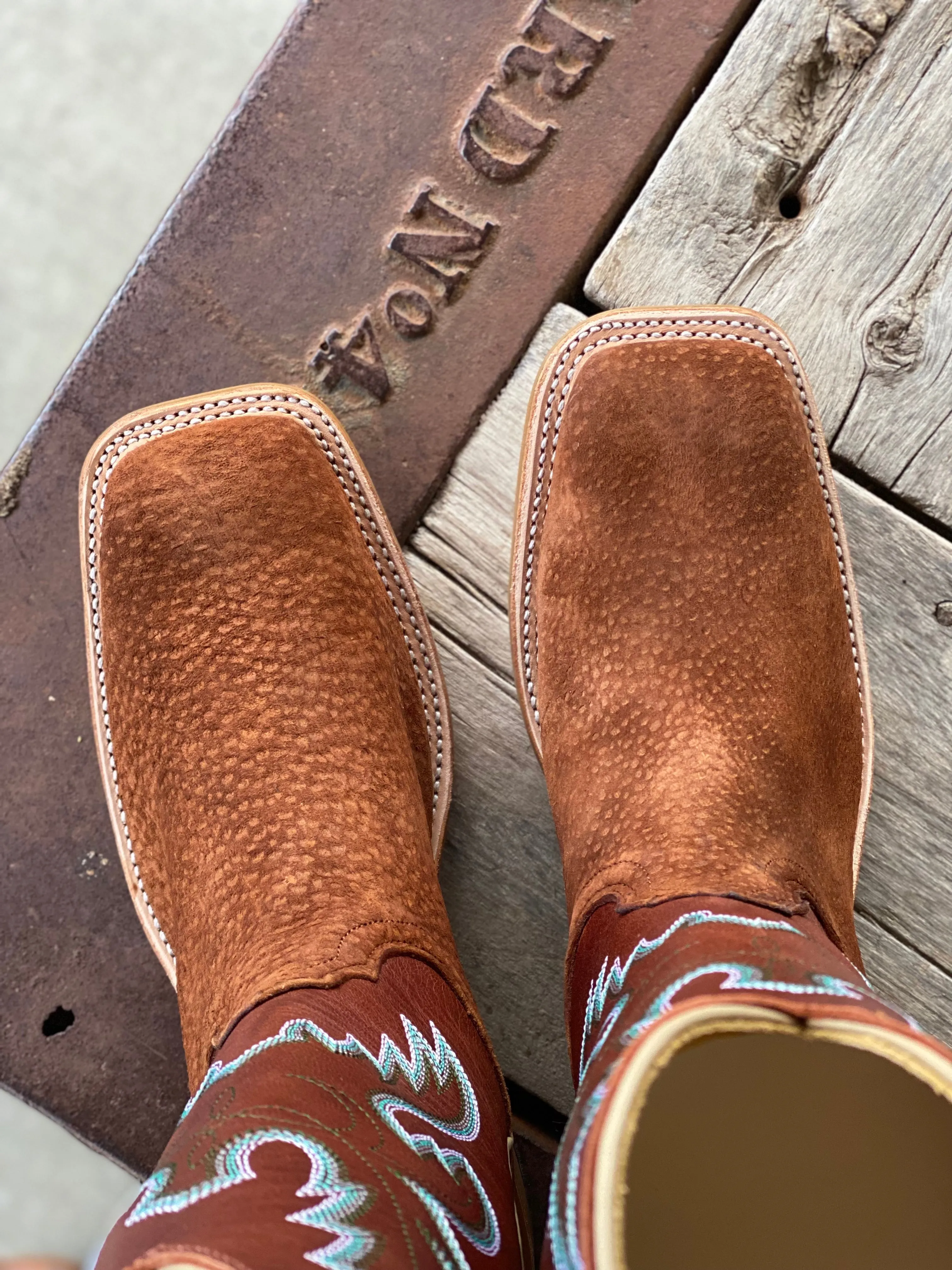 Fenoglio | Rust Carpincho Boot