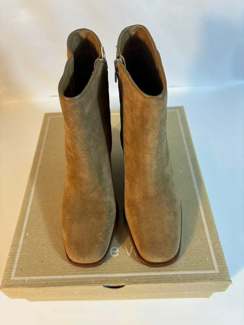 SUSANN BOOTIES CHESTNUT SUEDE - re:vita