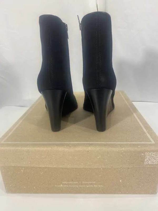 SUSANN BOOTIES ONYX SUEDE - re:vita