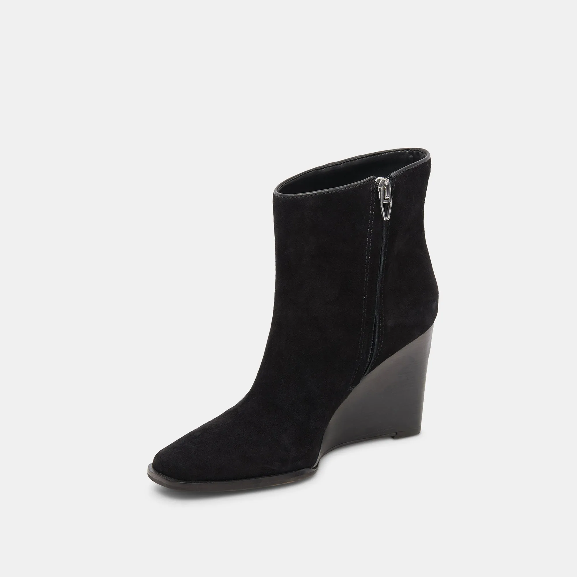 SUSANN WIDE BOOTIES ONYX SUEDE - re:vita